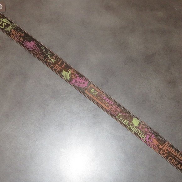 36"-38" Vera Pelle (Genuine Leather) Graffiti Belt - Picture 6 of 9